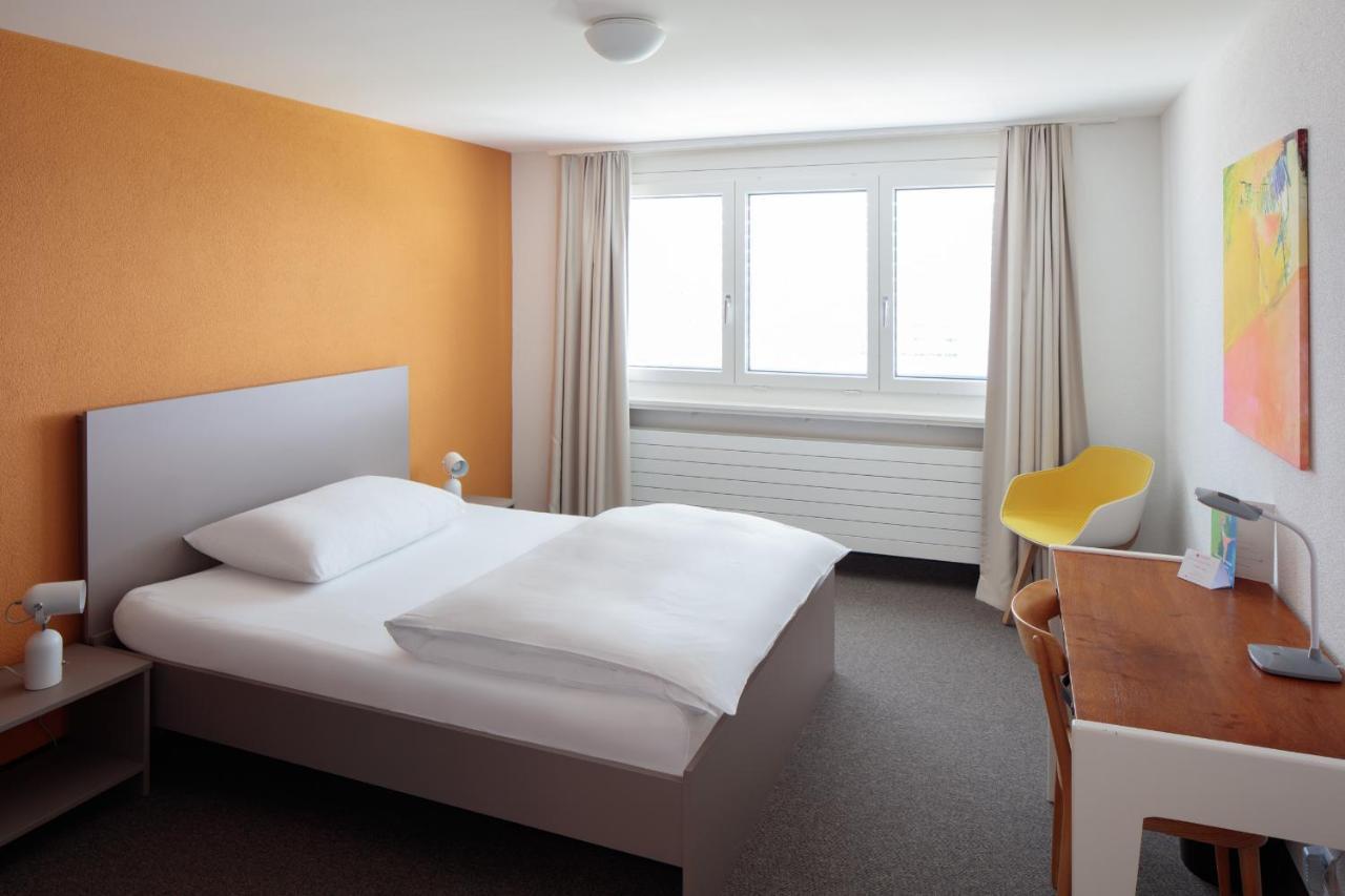 Le Domaine Hotel Villars-Sur-Glane ภายนอก รูปภาพ