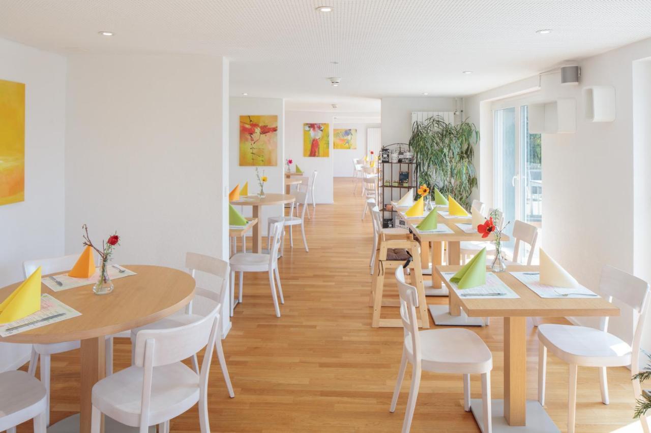 Le Domaine Hotel Villars-Sur-Glane ภายนอก รูปภาพ