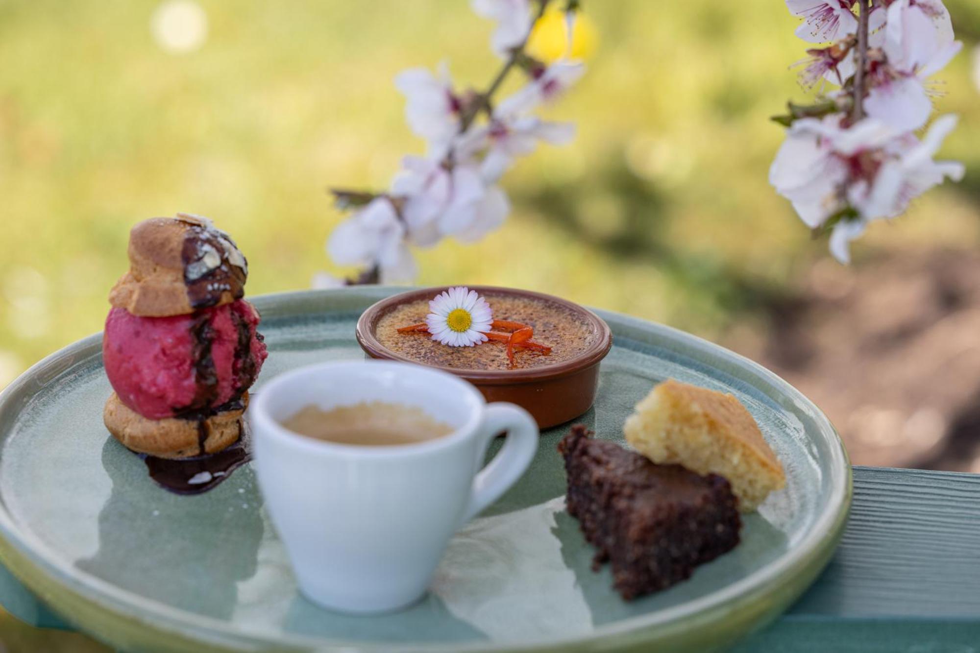 Le Domaine Hotel Villars-Sur-Glane ภายนอก รูปภาพ